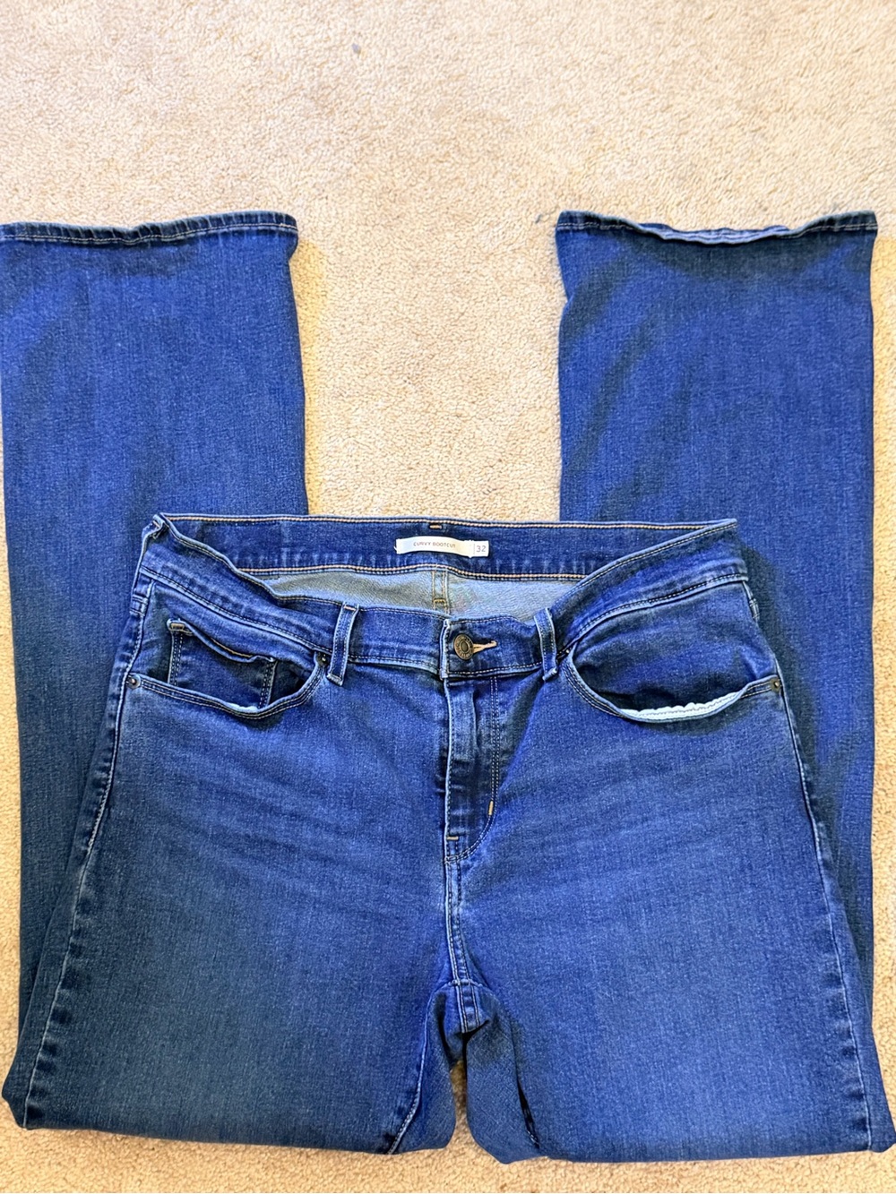 Levi's Women's Curvy Bootcut Blue Denim Jeans Mid Rise Medium Wash 5-Pocket